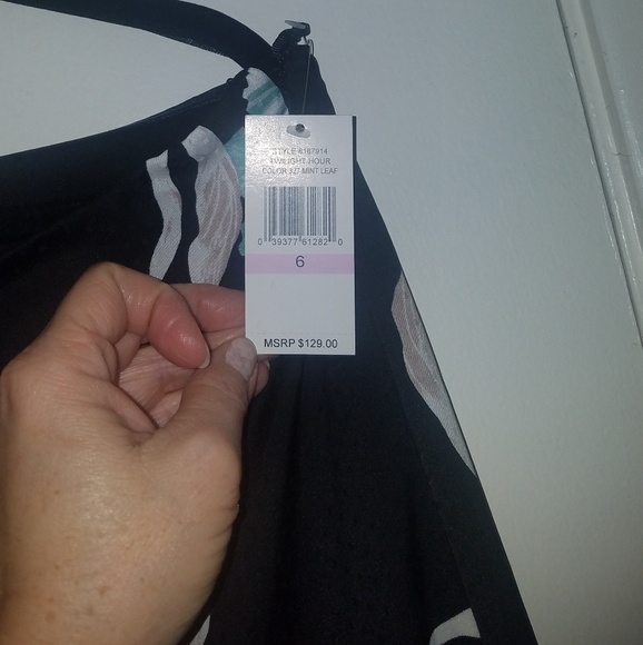 1.State Cold Shoulder Dress NWT - Picture 4 of 4